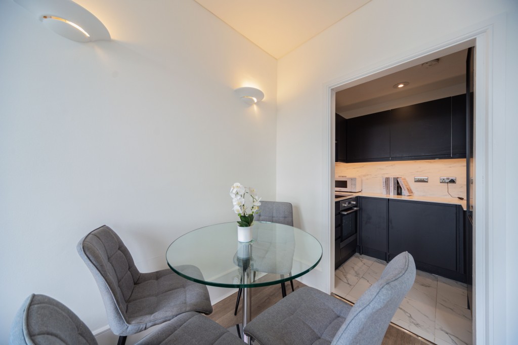 Images for Trebovir Road, London, SW5 EAID:2927346050 BID: