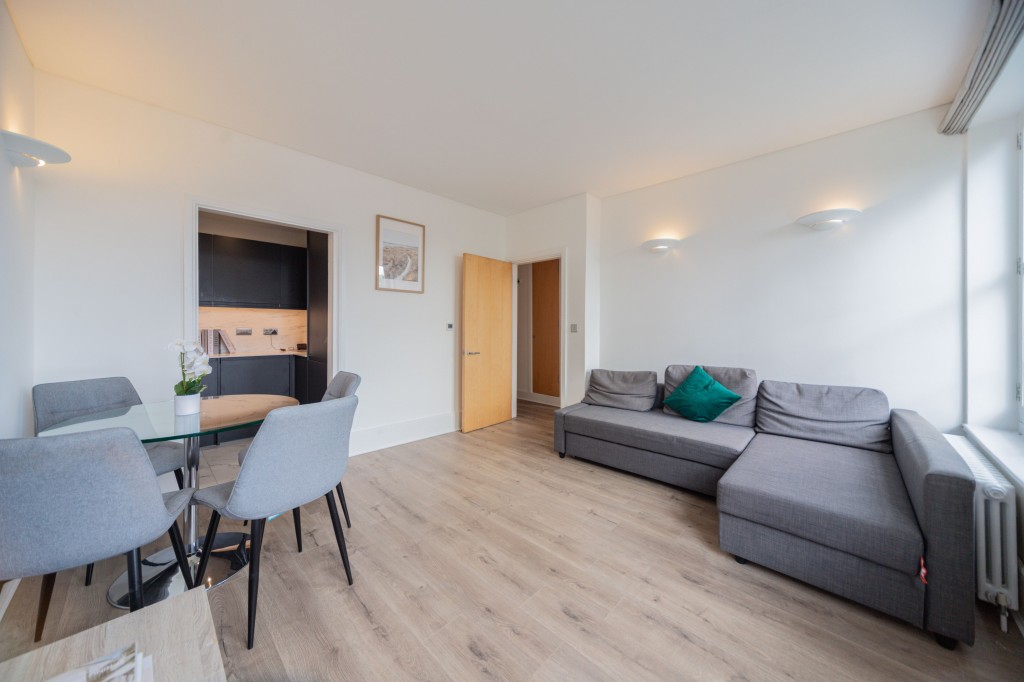 Images for Trebovir Road, London, SW5 EAID:2927346050 BID: