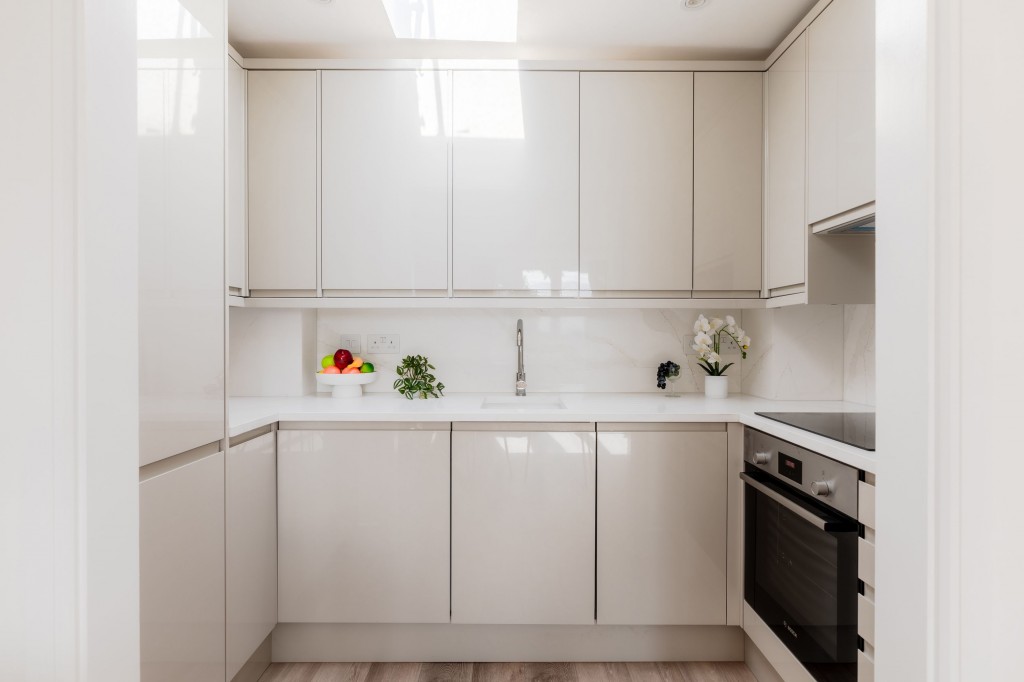 Images for Trebovir Road, London, SW5 EAID:2927346050 BID: