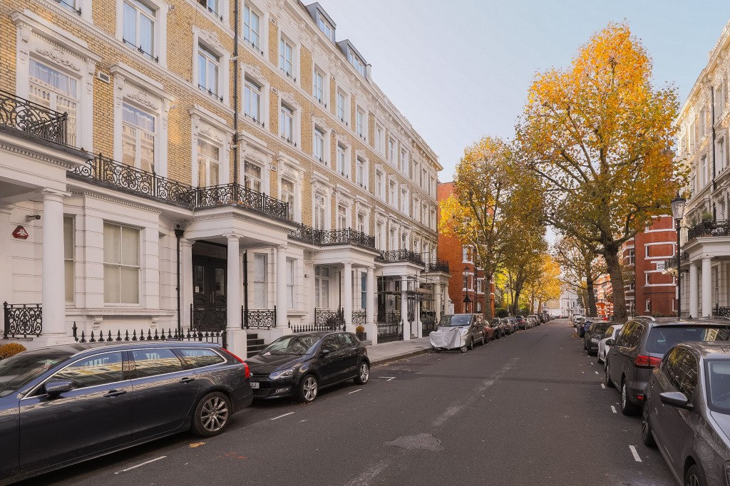 Images for Trebovir Road, SW5 9NL EAID:2927346050 BID: