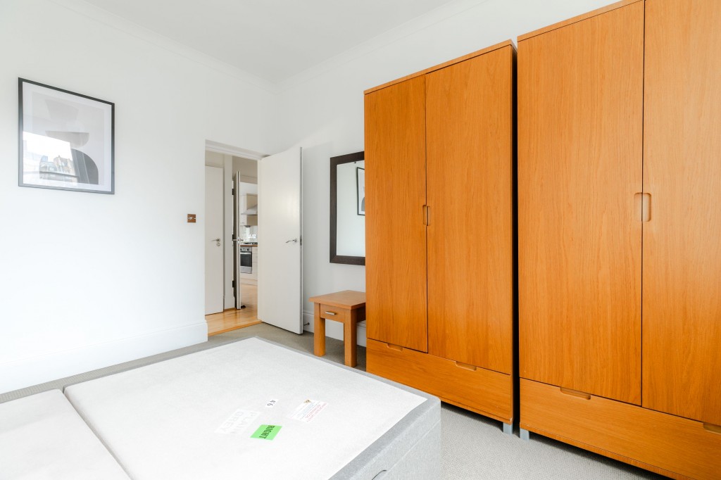 Images for Sussex Gardens, London, W2 EAID:2927346050 BID:
