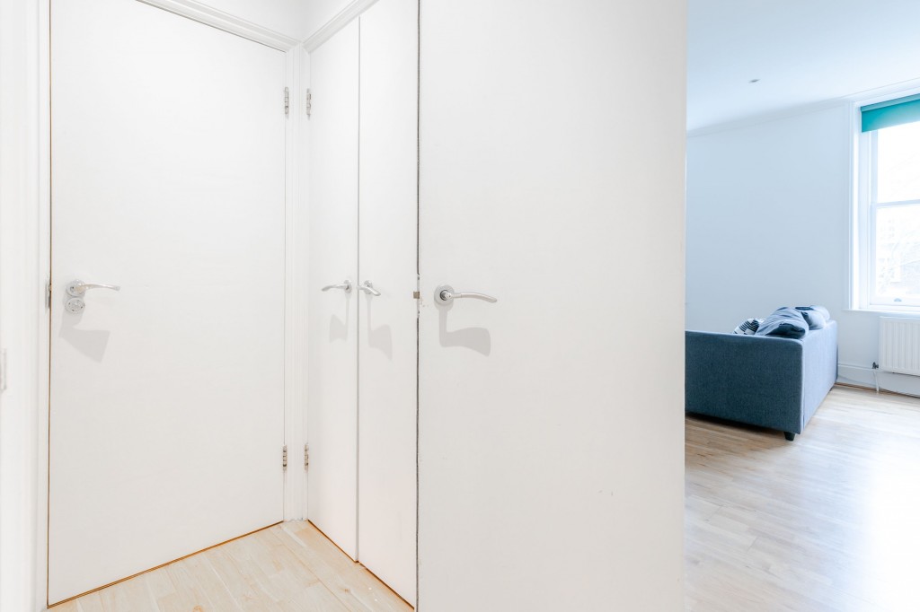 Images for Sussex Gardens, London, W2 EAID:2927346050 BID: