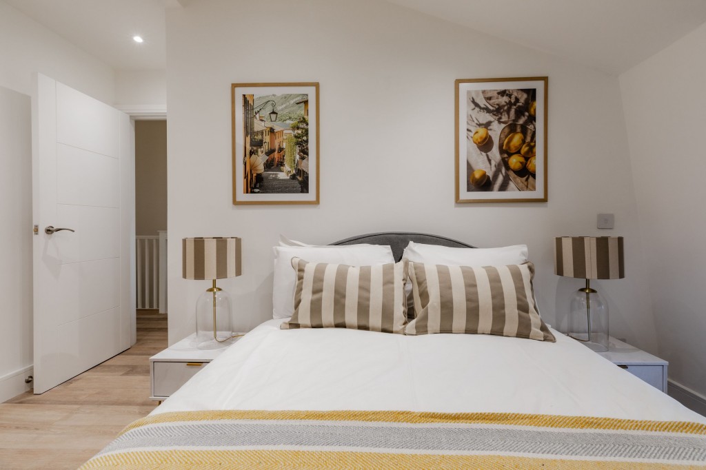 Images for 196 Sussex Gardens, London, W2 EAID:2927346050 BID: