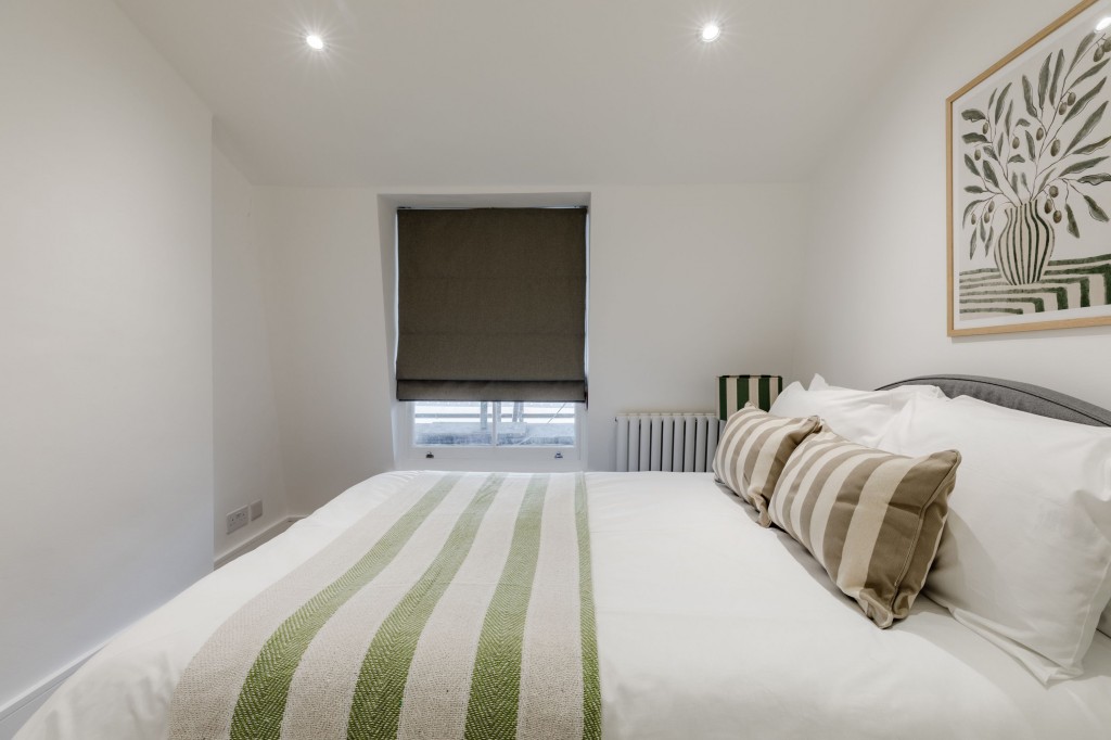 Images for 196 Sussex Gardens, London, W2 EAID:2927346050 BID: