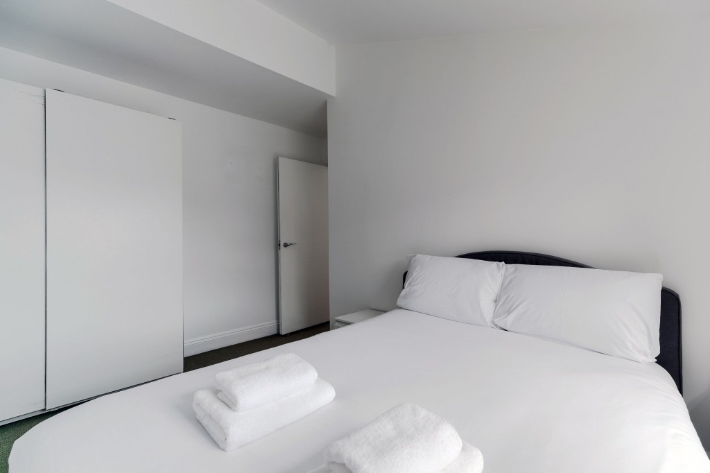 Images for 196 Sussex Gardens, London, W2 EAID:2927346050 BID: