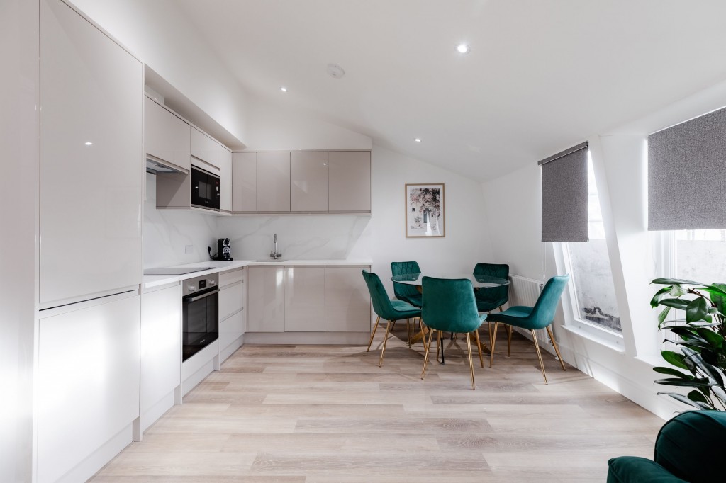 Images for 196 Sussex Gardens, London, W2 EAID:2927346050 BID: