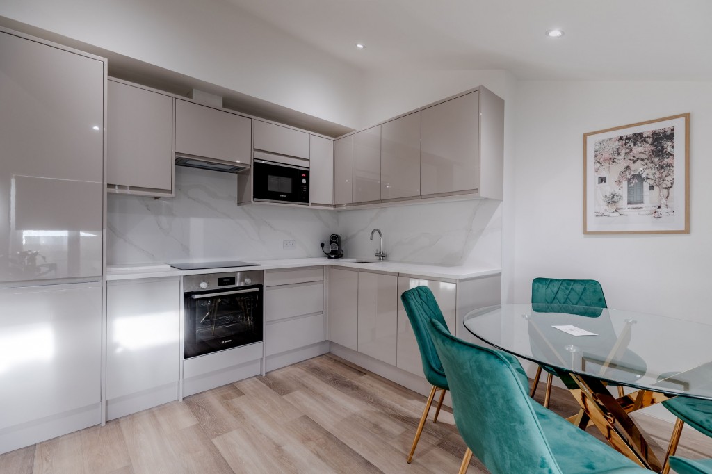 Images for 196 Sussex Gardens, London, W2 EAID:2927346050 BID: