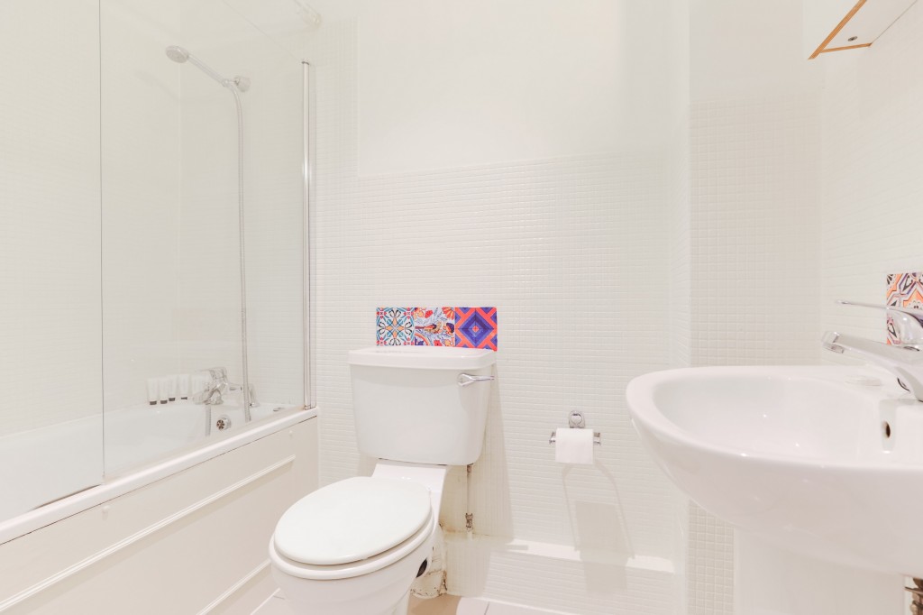 Images for Sussex Gardens, London, W2 EAID:2927346050 BID: