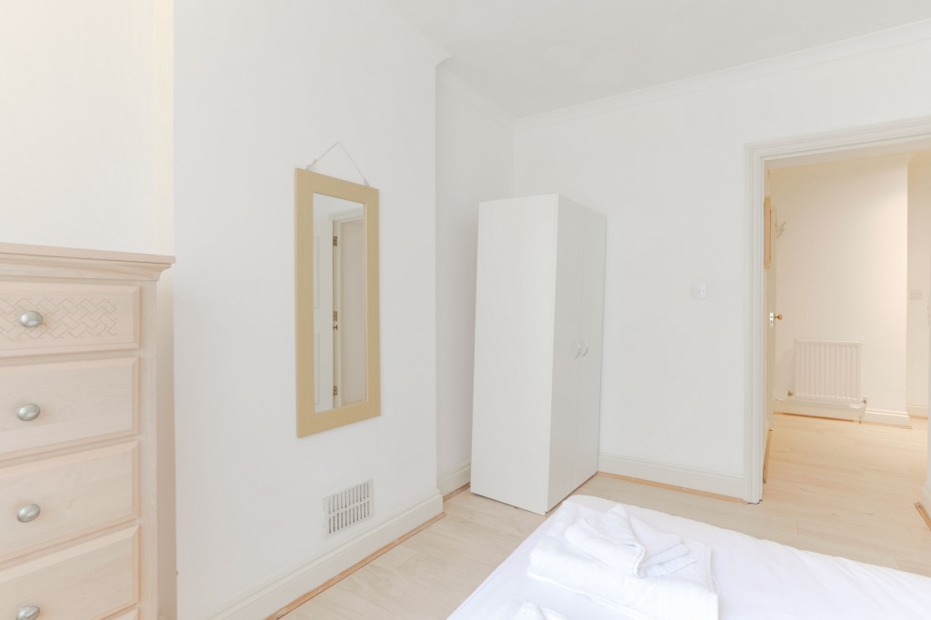 Images for Sussex Gardens, London, W2 EAID:2927346050 BID:
