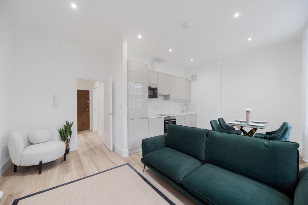 Images for Sussex Gardens, London, W2 EAID:2927346050 BID: