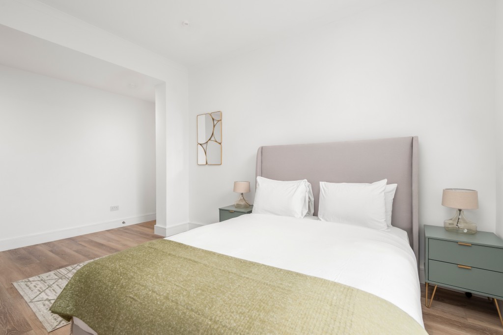 Images for Sussex Gardens, London, W2 EAID:2927346050 BID: