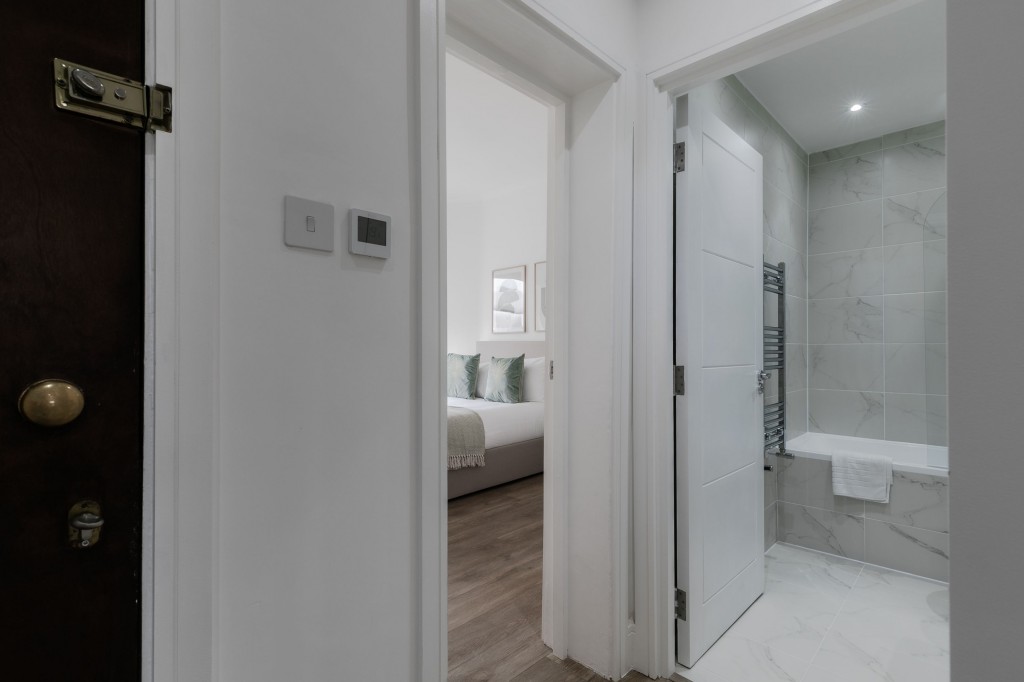 Images for Sussex Gardens, London, W2 EAID:2927346050 BID: