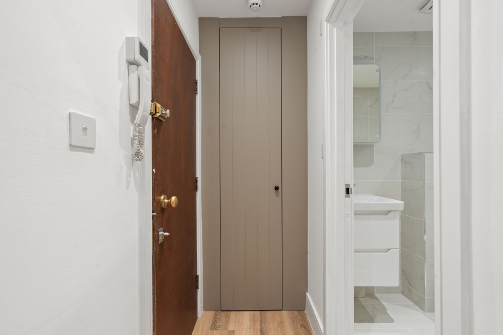 Images for 200 Sussex Gardens, W2 3UA EAID:2927346050 BID: