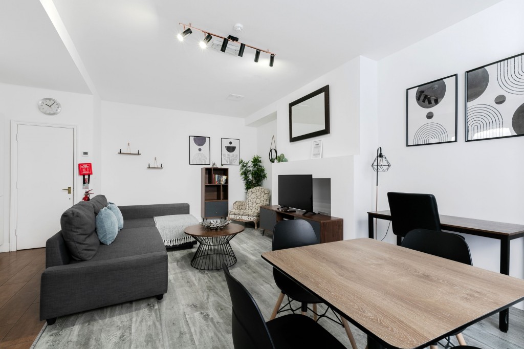 Images for 10 Nevern Road, SW5 9PJ EAID:2927346050 BID: