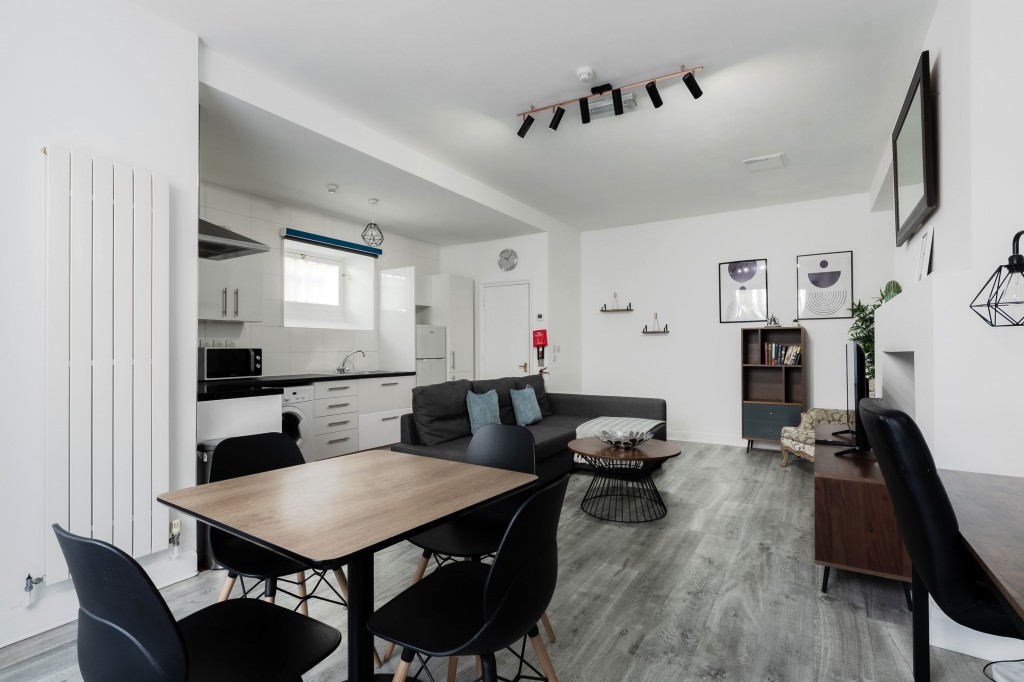 Images for 10 Nevern Road, SW5 9PJ EAID:2927346050 BID: